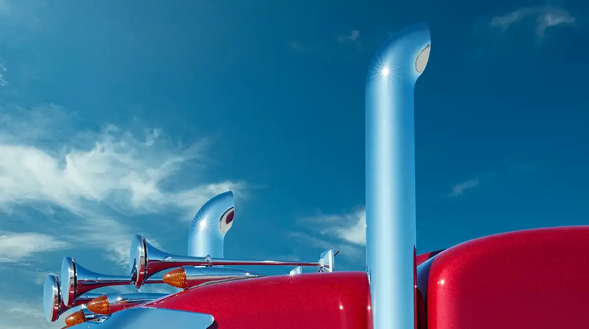 Close-up Image of Peterbilt Model 589 On-Highway Exhaust Pipes - Thumbnail
